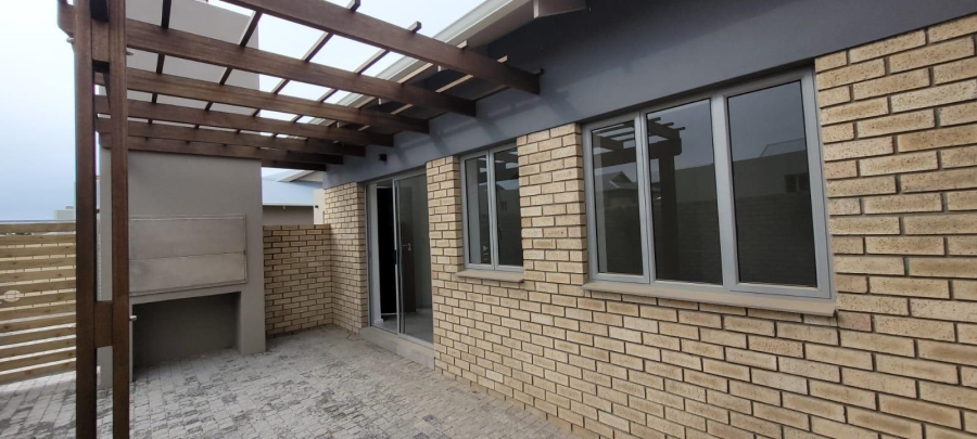 3 Bedroom Property for Sale in Mooikloof Country Estate Western Cape